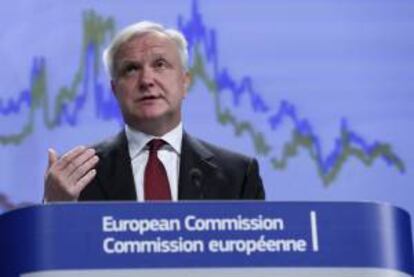 El vicepresidente de la Comisión Europea (CE) y comisario de Asuntos Económicos y Monetarios, Olli Rehn. EFE/Archivo