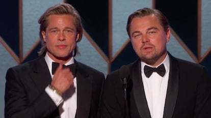 Brad Pitt y Leonardo DiCaprio sobre el escenario de los Globos de Oro.