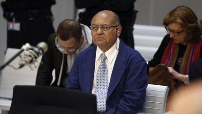 El expresidente de la CEOE Gerardo Díaz Ferrán (c), en la Audiencia Nacional. EFE/Archivo