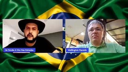 O caminhoneiro Zé Trovão e o jornalista Wellington Macedo, durante transmissão no YouTube no dia 29 de agosto. Eles haviam sido proibidos de usar as redes.