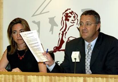 Jesús Caldera Y Carme Chacón, hoy, en el Congreso.