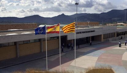 Exterior de la cárcel de Brians 2.