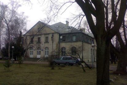 El hospital psiquiátrico de Tworki, en Pruszkow (Polonia), es el escenario de la novela de Marek Bienczyk.