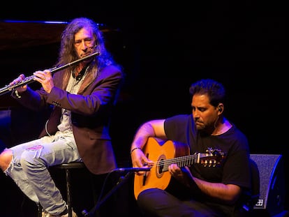 Niño Josele y Jorge Pardo actúan en el Kursaal durante el festival Jazzaldia.