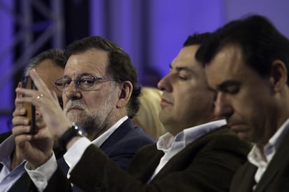 El Presidente en funciones, Mariano Rajoy, durante la Convención del PP en Sevilla.