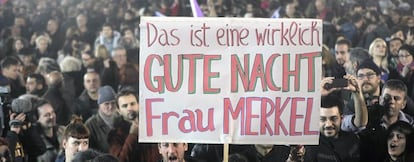&quot;Buenas noches, e&ntilde;ora Merkel&quot; en un cartel que celebra la vistoria de Syriza