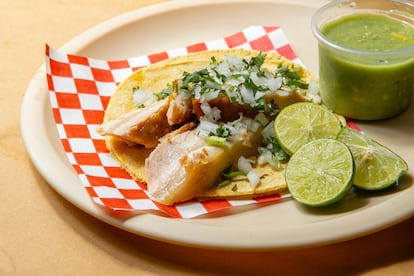 Un taco de chafalote en Tacos Don Juan.
