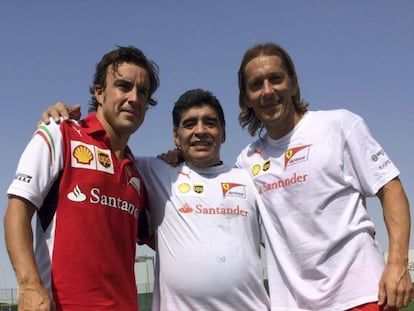Maradona, junto a Alonso y Salgado