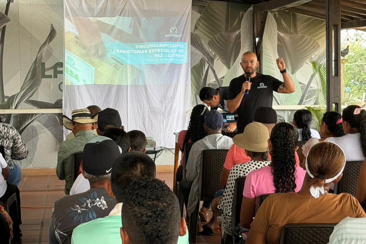 La violencia recrudecida amenaza una vez más las ‘curules de paz’