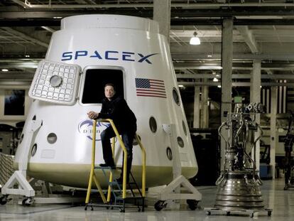 Elon Musk, dueño de Spacex,en las instalaciones de su empresa en California.