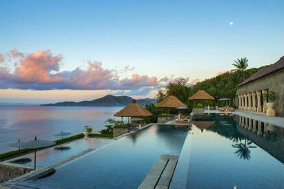 Piscina del 'resort' Amankila, en Bali (Indonesia).