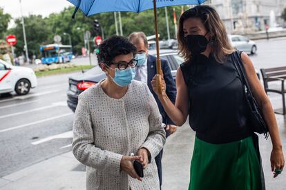 La ministra de Asuntos Exteriores, Arancha González Laya, a su llegada a la segunda jornada del encuentro internacional de juristas, este martes.