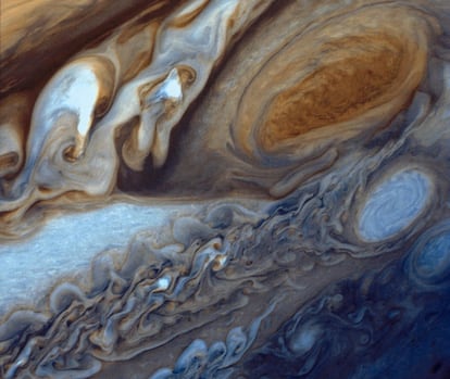 Esta imagen, fechada en diciembre de 1998, muestra una vista de Júpiter tomada por la sonda espacial Voyager 1.