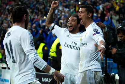 Bale, Cristiano y Marcelo celebran el tercer gol.