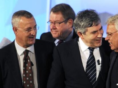 Jes&uacute;s Caldera, Poul Rasmussen, Gordon Brown y el Felipe Gonz&aacute;lez.