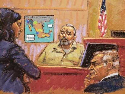 Édgar Veytia es interrogado por la fiscal Saritha Komatireddy durante el juicio de Genaro García Luna en Nueva York (EE UU).