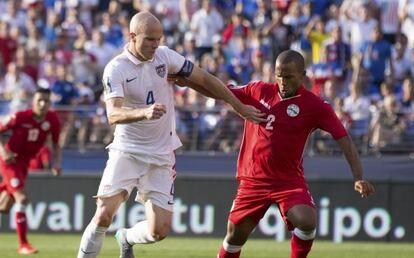 Bradley y M&aacute;rquez, en el partido