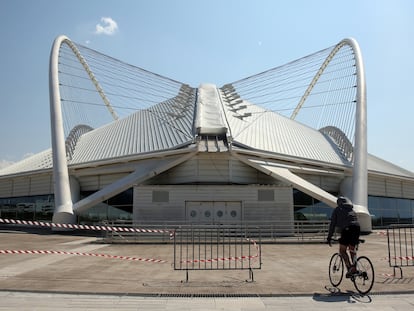 El estadio olímpico de Atenas, diseñado por Calatrava, fotografiado este lunes.