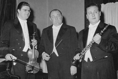 Josef Suk (izquierda) en 1957, junto al director Franz Konwitschny y el clarinetista Oskar Michalik.
de la rfa