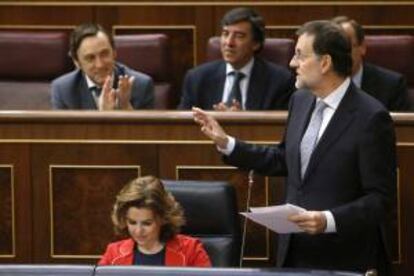 El jefe del Ejecutivo, Mariano Rajoy, durante su intervención en la sesión de control al Gobierno en el Congreso. EFE/Archivo