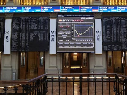 Interior de la Bolsa de Madrid.