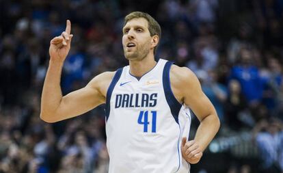 Dirk Nowitzki, tras superar el récord de Wilt Chamberlain