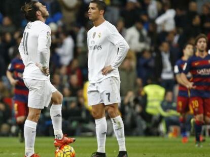 El Real Madrid, durante el partido del s&aacute;bado, con el Barcelona.