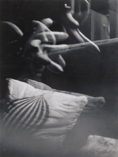 Unconcerned Photograph , 1959