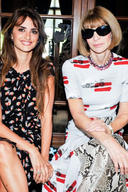 Penélope Cruz y Anna Wintour, juntas en el 'front row', no le quitaron ojo a la colección.