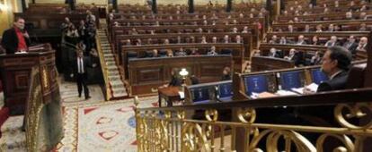 The Amaiur spokesman, Iñaki Antigüedad, addresses Rajoy in Congress on Tuesday morning.