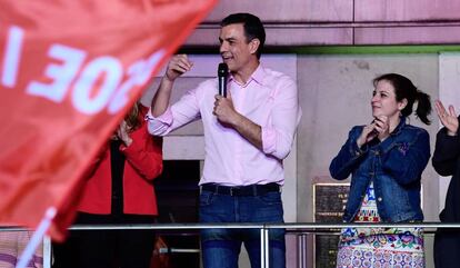 Pedro Sánchez celebra la victoria electoral del 28-A.