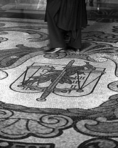 Mosaico del Salón de Pasos Perdidos del Supremo.