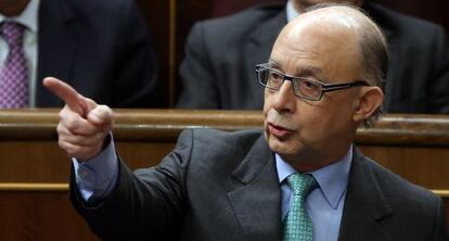 Montoro en una sesión de control al Gobierno en el Congreso.