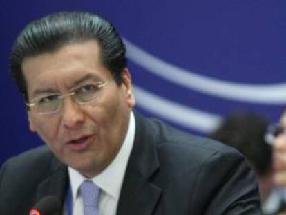 En la imagen, el ministro de Transportes y Comunicaciones, Carlos Paredes. EFE/Archivo