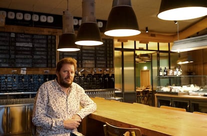 Javier Vázquez, en su restaurante O'Pazo de Lugo.