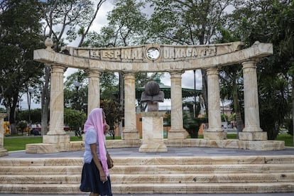 Plaza principal de El Espinal, Oaxaca.