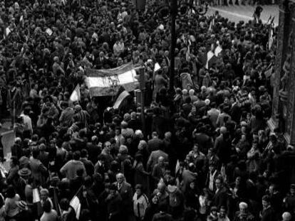 Manifestación el 4 de septiembre de 1977 exigiendo la autonomía de Andalucía, en Sevilla.