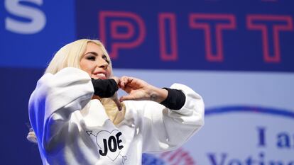 Lady Gaga en un mitin de Joe Biden, en noviembre, antes de las elecciones en Pittsburgh, Pensilvania.