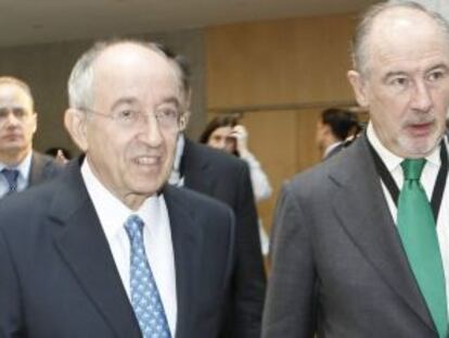 Miguel &Aacute;ngel Fern&aacute;ndez Ord&oacute;&ntilde;ez (izquierda) con Rodrigo Rato. 