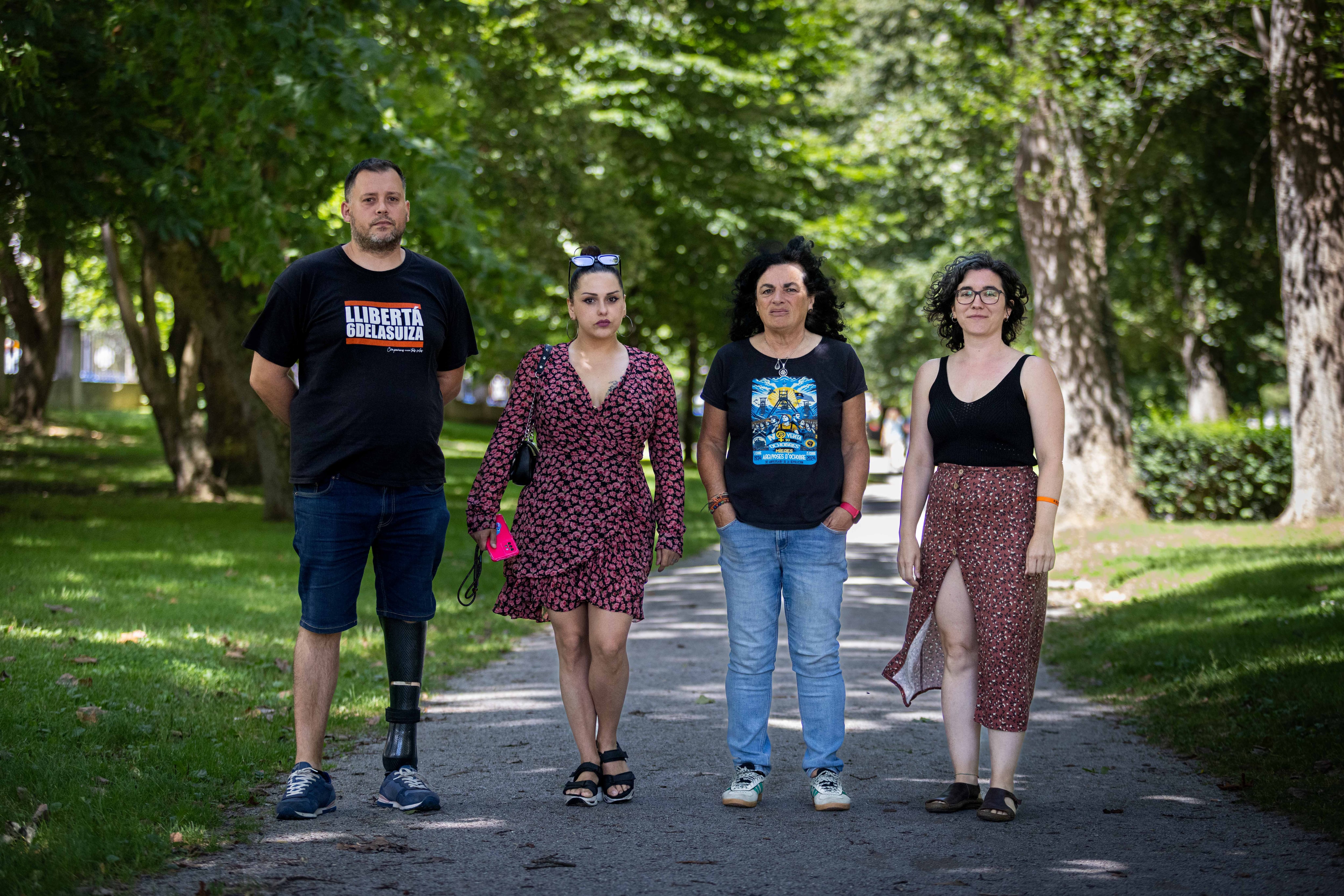 Las ‘seis sindicalistas de la Suiza’ ingresan en la prisión de Villabona