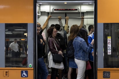 Rodalies en la estación de Sants