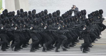 Soldados iraqu&iacute;es participan en el desfile realizado para celebrar el 91&ordm; aniversario del Ej&eacute;rcito, en Bagdad.