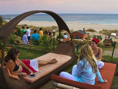 La playa de Los Lances, en Tarifa, desde el chiringuito del hotel Arte Vida.