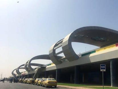 Terminal del nuevo aeropuerto internacional Blaise-Diagne, en Diass, Senegal.