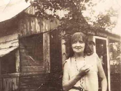 Elizabeth Sanxay Holding.