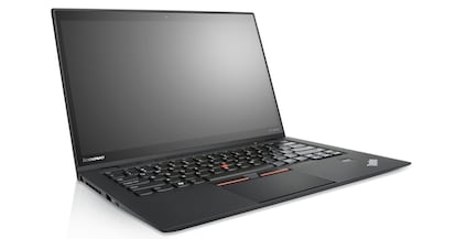 El último de los lanzamientos de los Thinkpad de Lenovo es también de los más potentes que se han visto hasta el momento y el único de esta selección que llega a las 14 pulgadas. Se ofrece con un descuento especial en estos momentos por 1.277 euros (precio habitual de 1.389 euros) y cuenta con hasta 10 horas de batería para configuraciones que empiezan en el Core i5 para el procesador a Core i7, memoria RAM entre 4 y 8 GB o discos duros SSD de 128 y 256 GB.