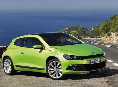 El Scirocco rejuvenece el diseño de VW y marca el rumbo que seguirán sus próximos modelos.