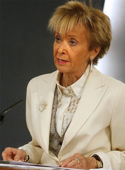 La vicepresidenta primera, María Teresa Fernández de la Vega, durante la rueda de prensa tras la reunión del Consejo de Ministros.