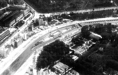 Vista aérea de su ubicación sobre el Manzanares, a la altura del Puente del Rey y Príncipe Pío.