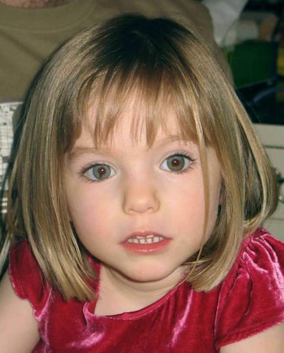 Retrato de Madeleine McCann, desaparecida del 3 de mayo de 2007 del apartamento en el que veraneaba con sus padres en el Algarve portugués.